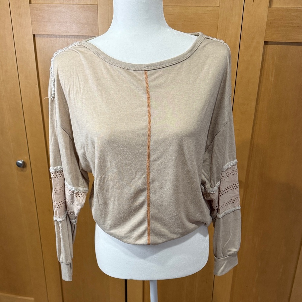 Elegant Beige Lace Sleeve Blouse